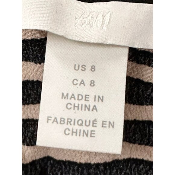 🌸3/$15🌸Tan and Black Striped Adjustable Straps Tank Top sz 8 - Picture 4 of 7